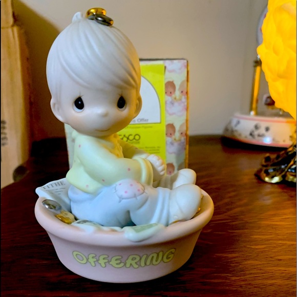 Precious Moment “Only One Life To Offer”